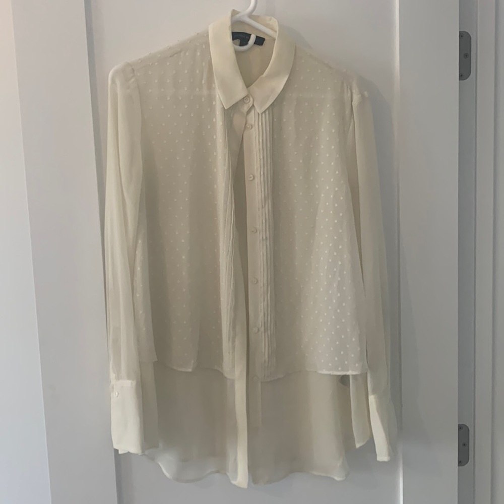 Banana republic white/cream blouse. *UNWORN*